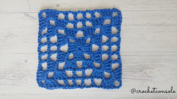 Cuadrado o motivo calado a crochet-Crochet con Sole
